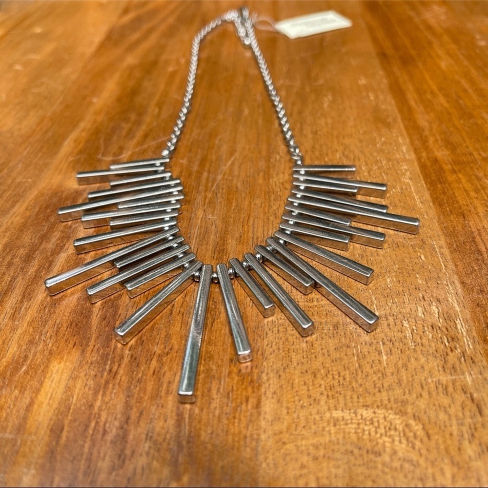 Nwt Silver Tone Adjustable Length Statement Neckl… - image 5